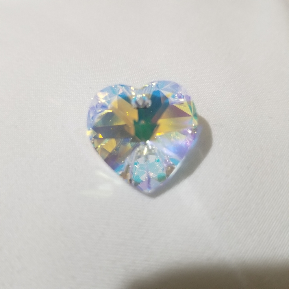 Crystal pendant
